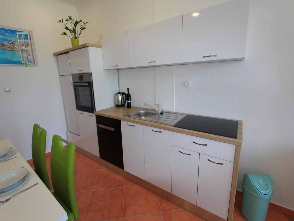 Apartments Nero Новий Винодольський Екстер'єр фото