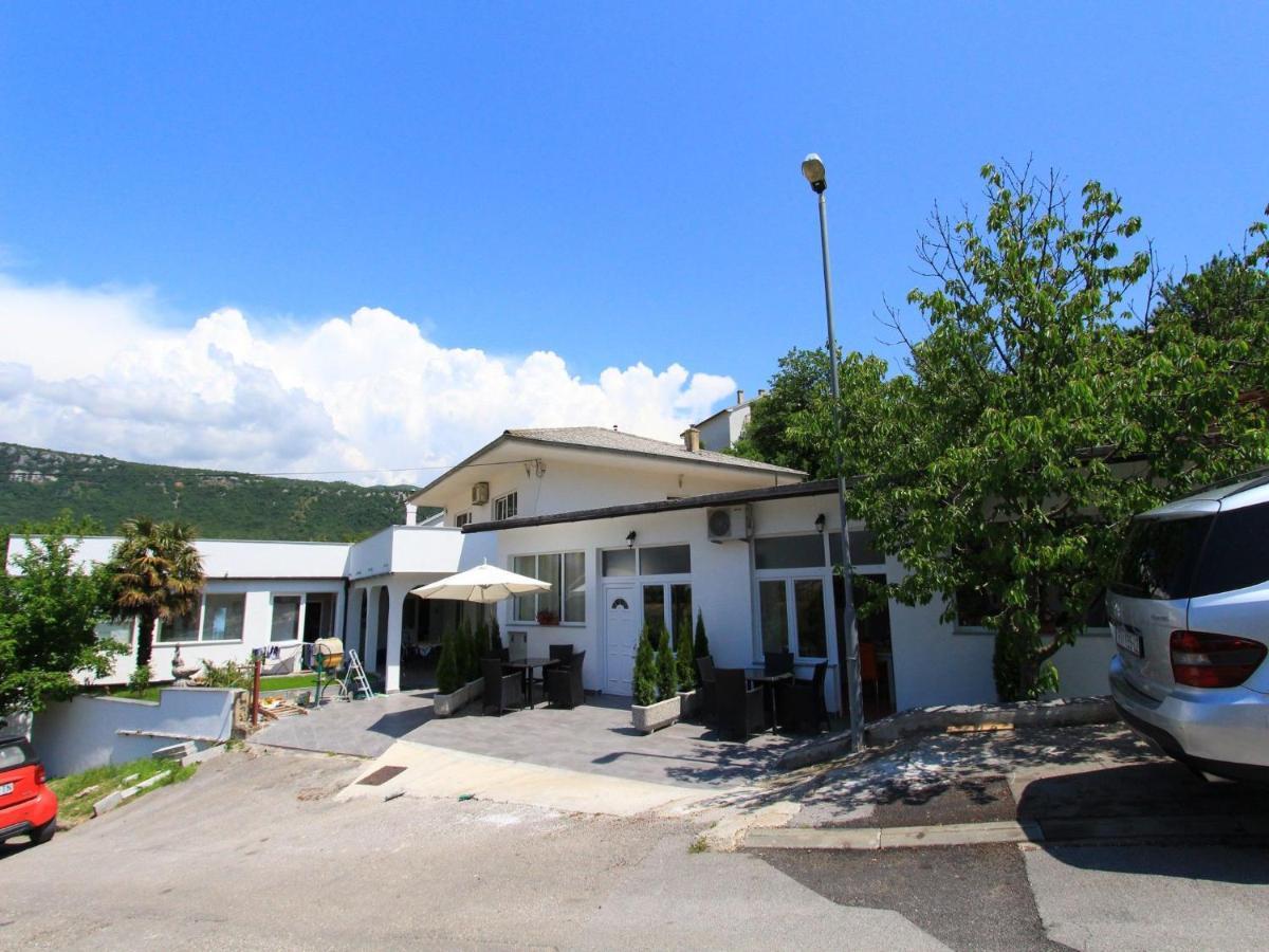 Apartments Nero Новий Винодольський Екстер'єр фото